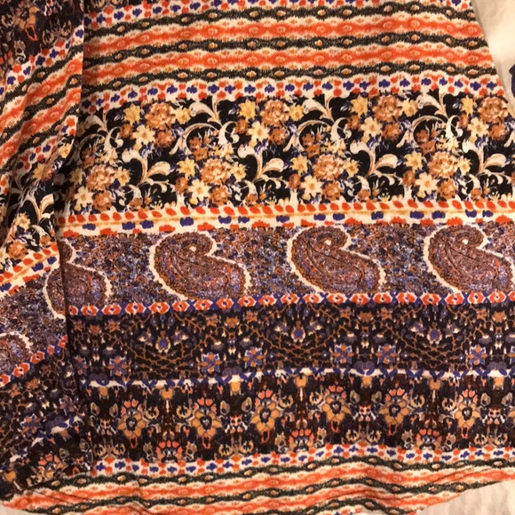 Lush Colorful Tank - Picture 3 of 3